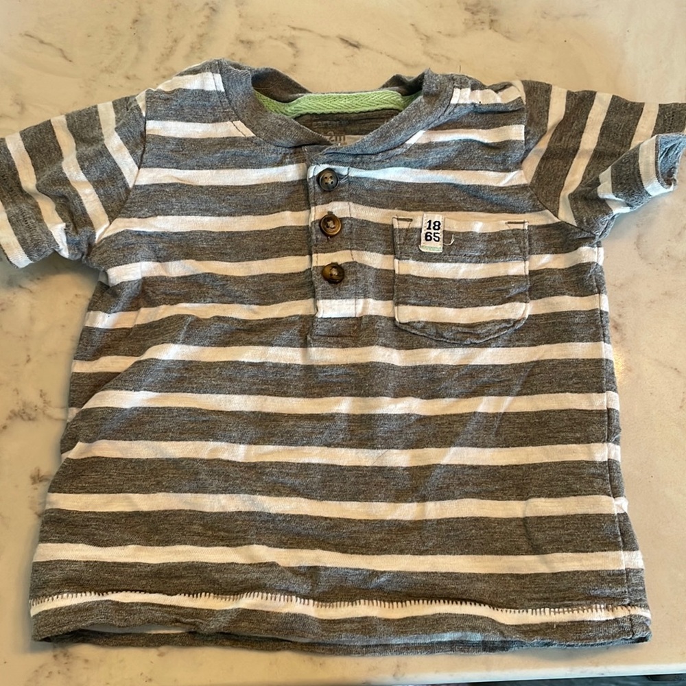 12 Striped shirt
